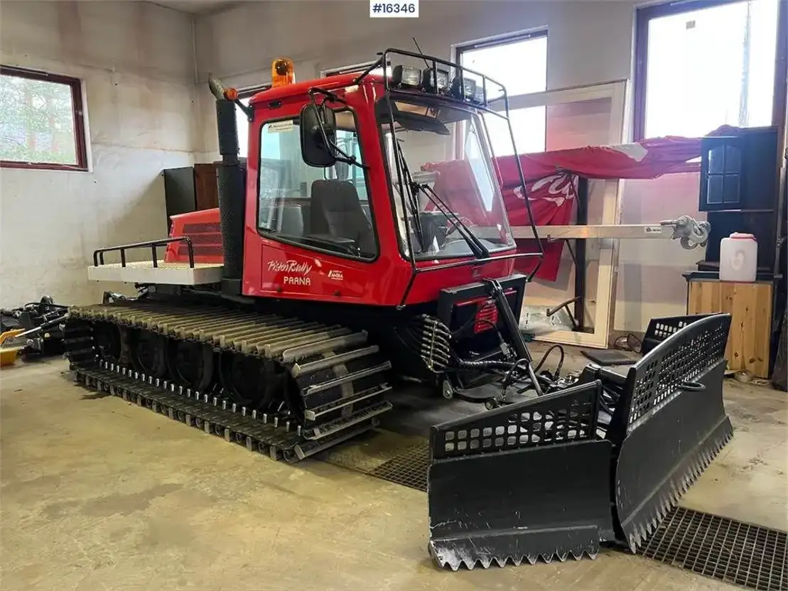 KAESSBOHRER Pistenbully Paana snow cat WATCH VIDEO Overige bouwmachine TrucksNL