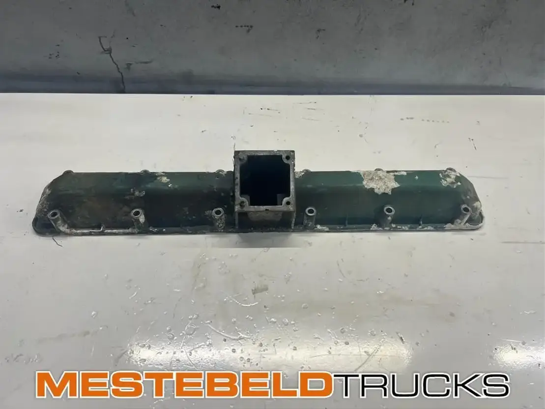 Volvo Intlaatspruitstuk TD 63 E