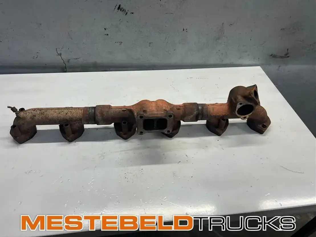 Volvo Uitlaatspruitstuk D13K