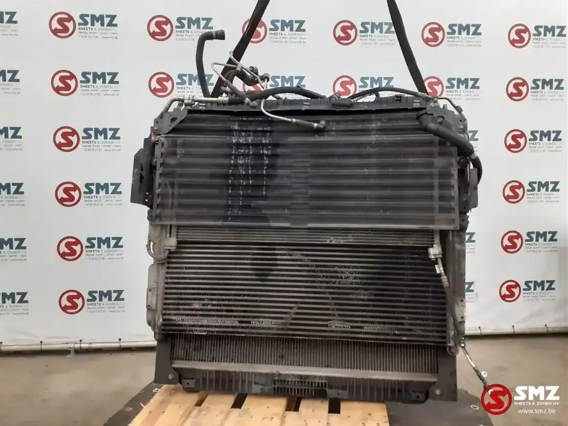 Mercedes-Benz Occ radiator + intercooler Mercedes | Radiateur ...