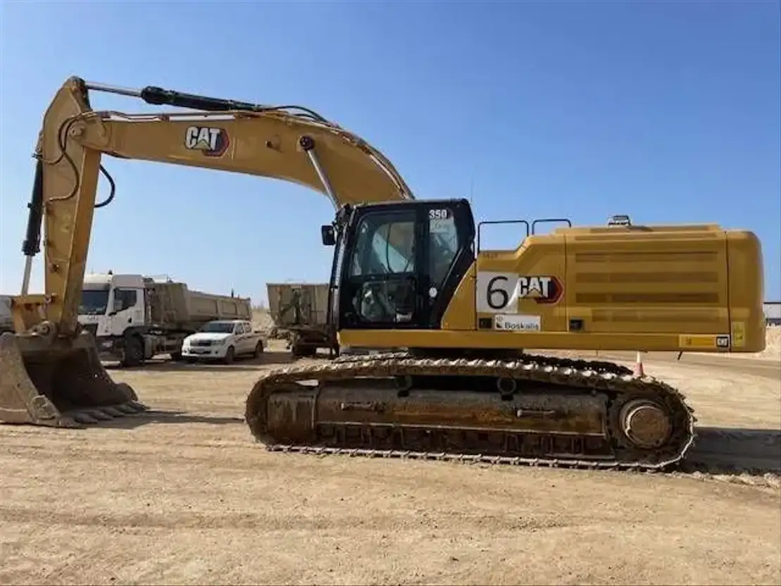 Caterpillar 350 (SaudiArabia) Rupsgraafmachine TrucksNL