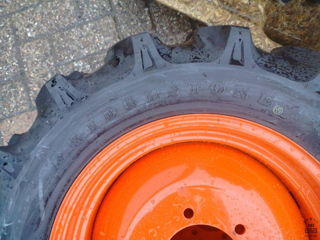 Bridgestone 2x 7 16 2x 9 5 16 Wielen Met Bandenset Vrachtwagen bridgestone-2x-7-16-2x-9-5-16-wielen-met-bandenset-vrachtwagen