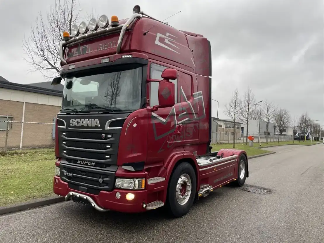 Scania R730 V8 2017 full option | Standaard trekker - TrucksNL