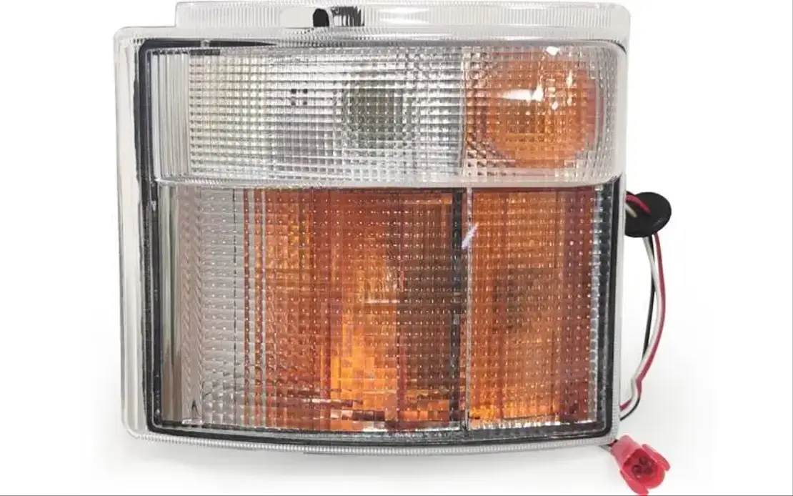 Scania 4 , 5 , 6 Knipperlicht Links MET Draden 1385410