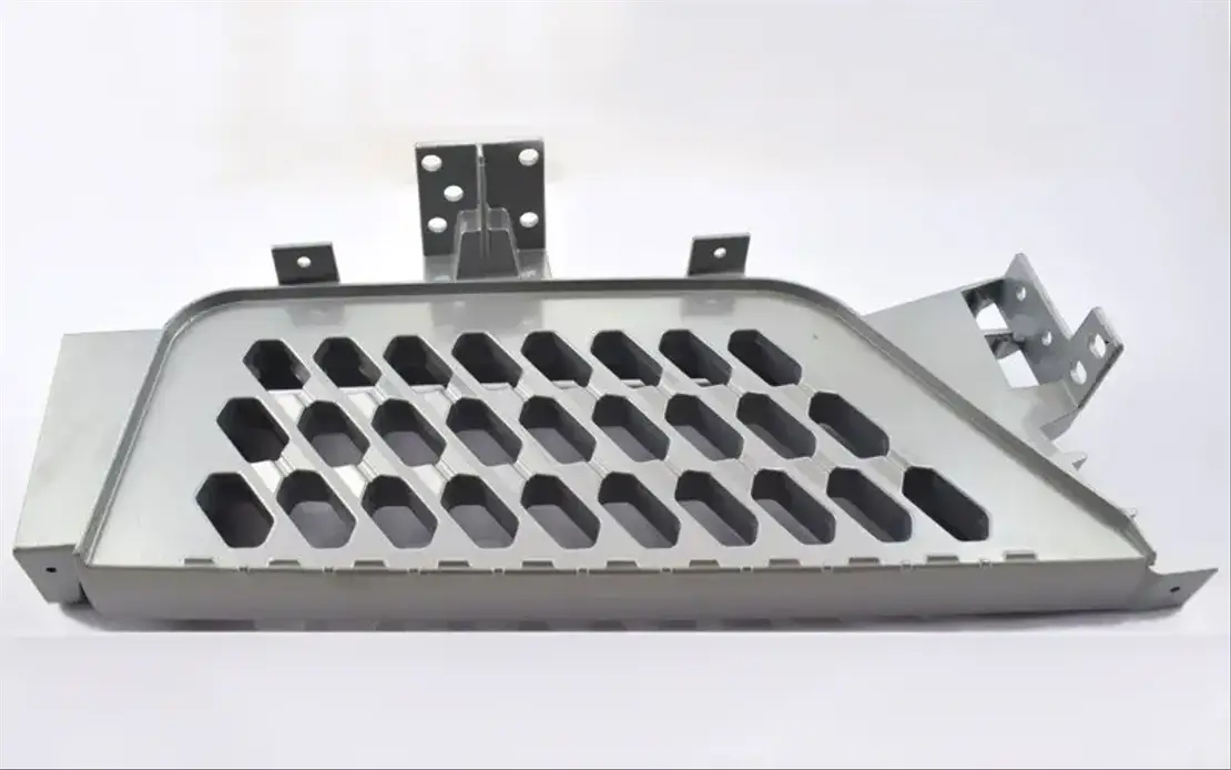 Volvo FH4 Trappaneel Links Boven 82142327