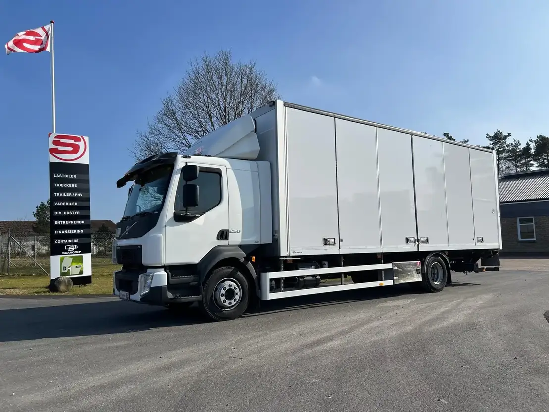 Volvo FL 16 ton 250HK