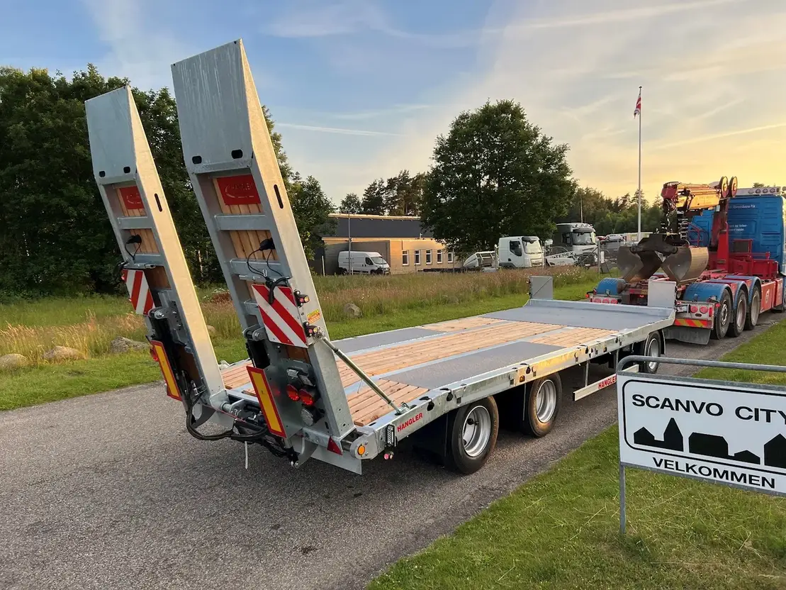 Fliegl DTS-H 300 3 akslet hænger med ramper