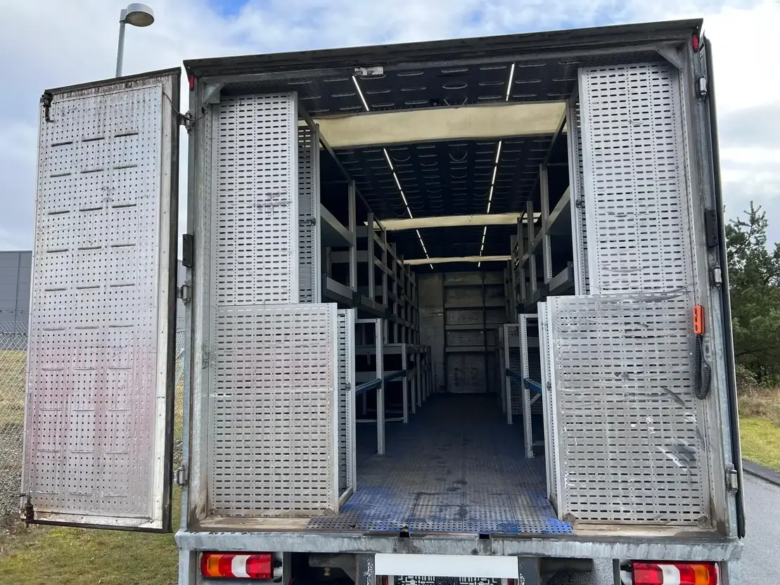 Mercedes-Benz Antos 1824 LnR