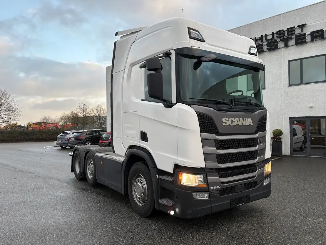 Scania R540