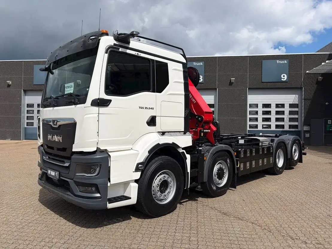 MAN TGS 35.540 8X2-6 Hydrodrive